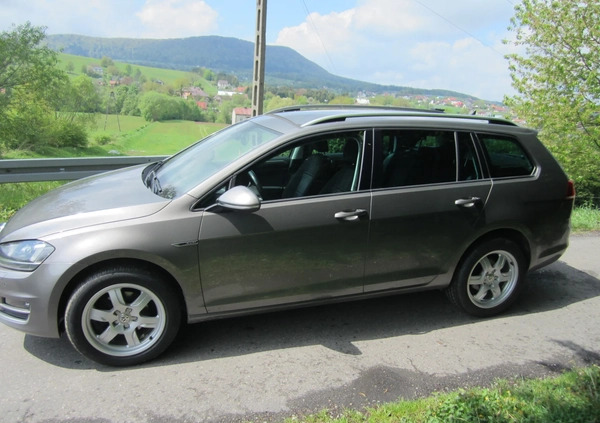 Volkswagen Golf cena 39000 przebieg: 156000, rok produkcji 2015 z Radziejów małe 106